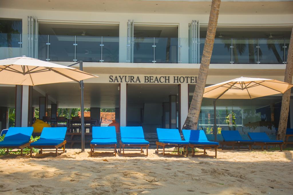 サユラ ビーチ ホテル ウナワトゥナ エクステリア 写真